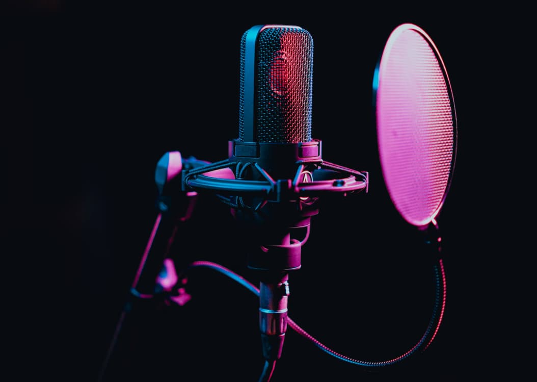 The role of acoustics in shaping legendary recordings